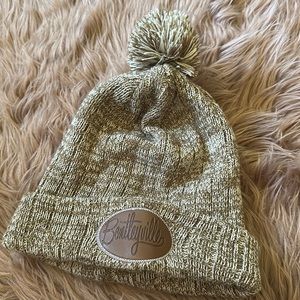 Bentleyville Duluth Minnesota Christmas winter pom pom hat